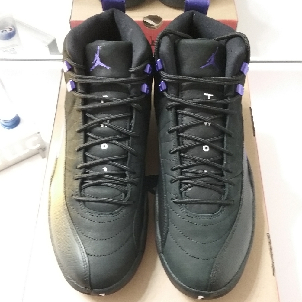 Air Jordan 12 Retro Black Concord